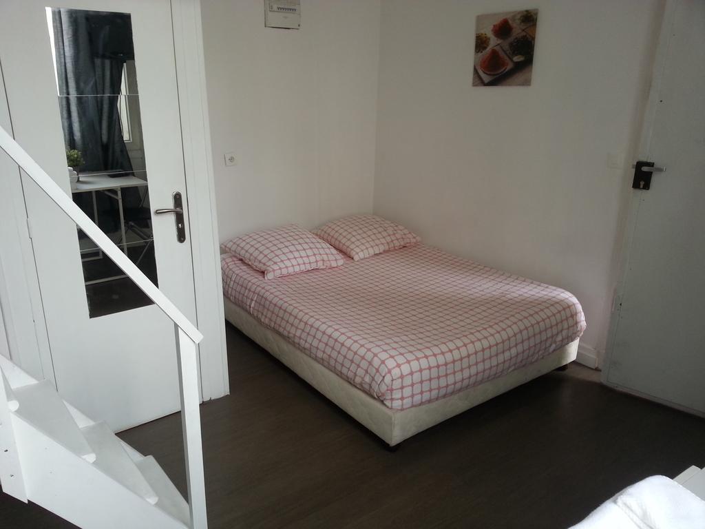 مالاكوف Hotel Studios Phenicio Porte De Versailles الغرفة الصورة